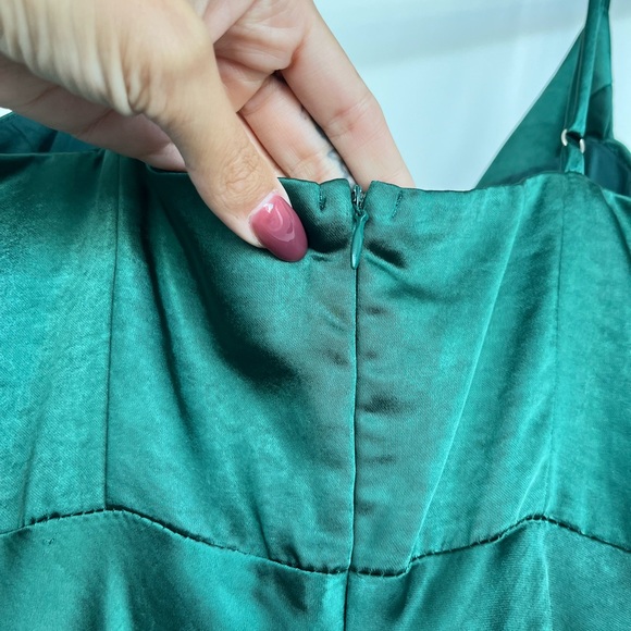 Hello Molly Maxi Dress - Picture 6 of 7